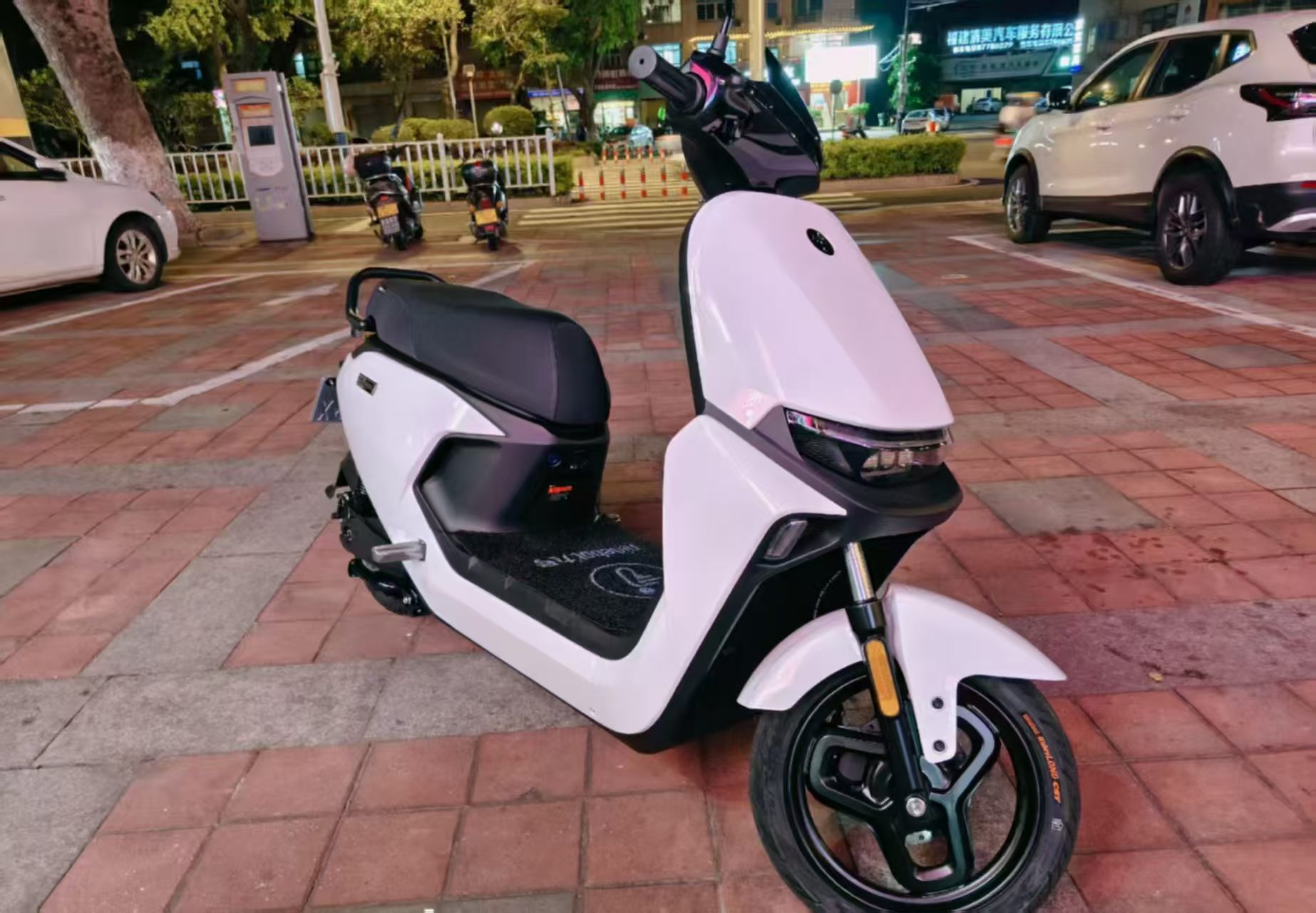 【出售全新电动车】